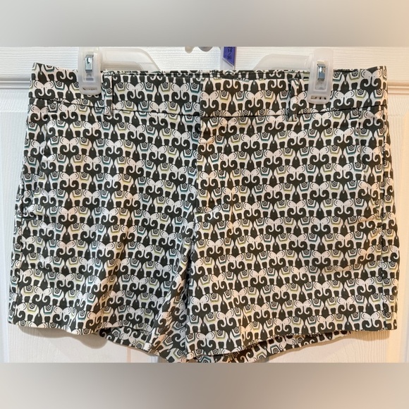 Banana Republic High Waist Green and White Elephant print Shorts - Picture 1 of 4
